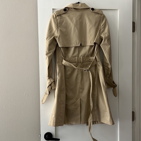 Jacket - Picture 9 of 9